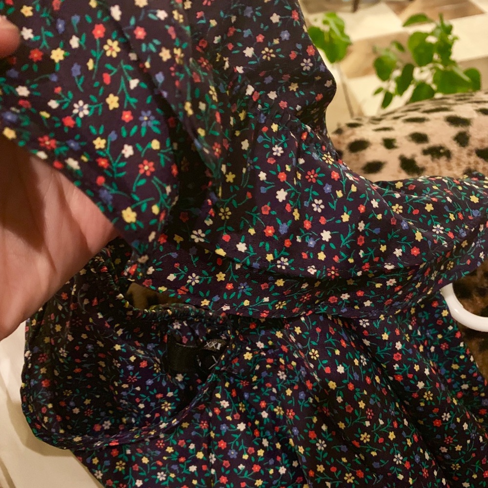 ❗️2/$10❗️One-Shoulder Romper With Ruffles - Picture 5 of 5